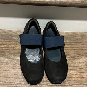 Think! Mary Jane Ballet Flat size 37